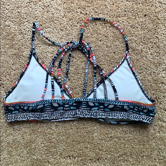 Volcom Bikini Top + Bottom - Picture 4 of 5